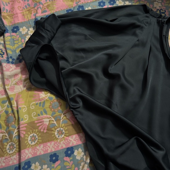 DO+BE Black Satin Off-Shoulder Blouse - Picture 6 of 6